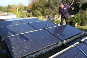 solar panels cleaned pure water